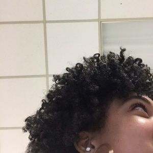 Meet your Posher, Saylena